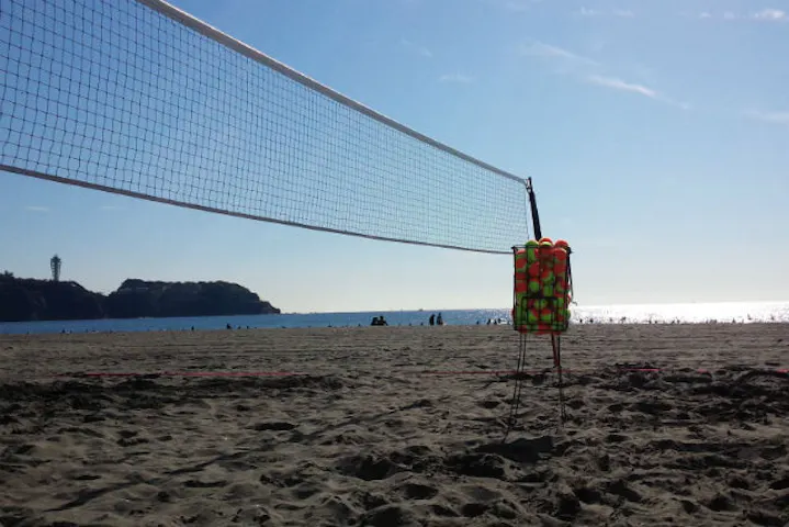 神奈川 藤沢市 ビーチテニス 平日限定 砂浜で爽やかに汗を流そう ビーチテニス体験 アソビュー