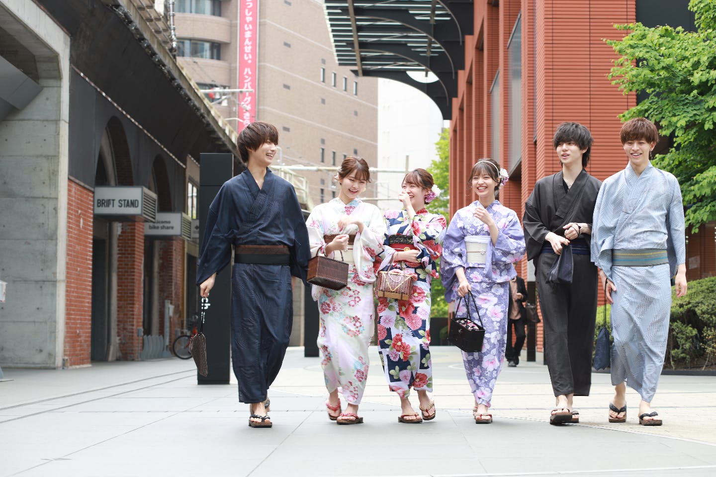 東京 池袋 浴衣レンタル プリンスホテル内 ヘアセット付き 花火大会や夏祭りにも 浴衣一式レンタル 着付けプラン アソビュー