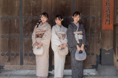 東京・池袋・着物レンタル】大人気レトロプレミアム☆ヘアセット付き