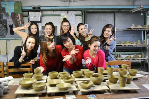 愛知・常滑市・電動ろくろ体験（コップ、お茶碗、お皿・2個）