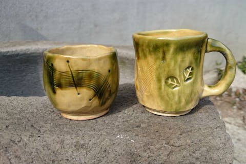 【長野・千曲・手びねり】湯のみ＆好きな器を作ろう！自由な感性を器に！しなの鉄道「戸倉駅」徒歩2分で手びねり陶芸体験