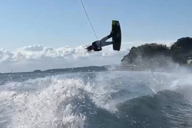 静岡・浜名湖・ウェイクボード】経験者向け！ウェイクボード・フリー