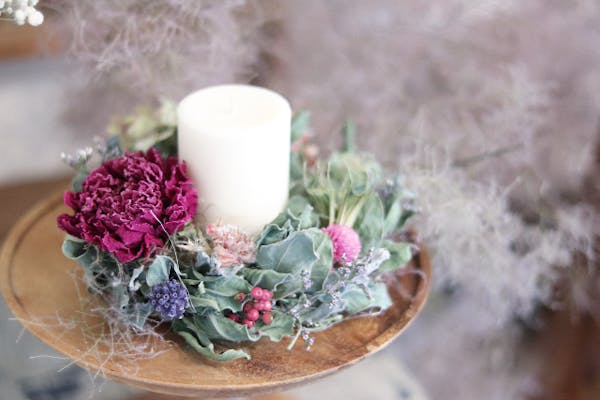 クラシック調 ・天使のキャンドルホルダーフラワーアレンジメント2点おまとめ クラシック調 ・天使のキャンドルホルダーフラワー