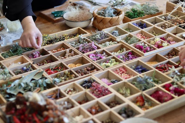 神奈川・川崎・新川崎駅 徒歩6分・フラワーアレンジメント