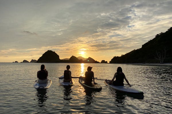 沖縄・座間味・SUP】夕焼けに染まる海を見よう。サンセットツアー