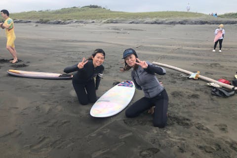 【千葉・九十九里サーフィンスクール】＜初心者歓迎＞優しい女性サーファーが教える！初心者体験サーフィン(3時間30分・レンタル込み）