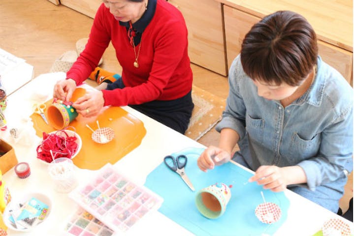 愛媛 松山市 寄せ植え体験 笑顔がかわいいグリーンインテリア 多肉鉢作り アソビュー