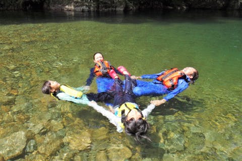 【広島・カヤック】カヤックと夏は川遊びも満喫！かすたむツアー（1時間）