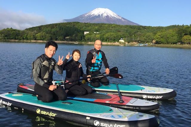 【山梨・山中湖・SUP】富士山を望む絶景クルージング！ファミリーで楽しもう