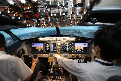 フライトシミュレーター体験予約 本物そっくりの飛行体験 アソビュー