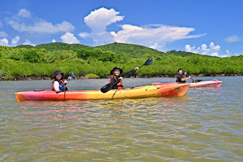 【カヌー体験３島めぐり】西表島ちょっぴりカヌー体験と由布島＋選べる竹富島観光＜乗船券／ランチ付／E-3C＞