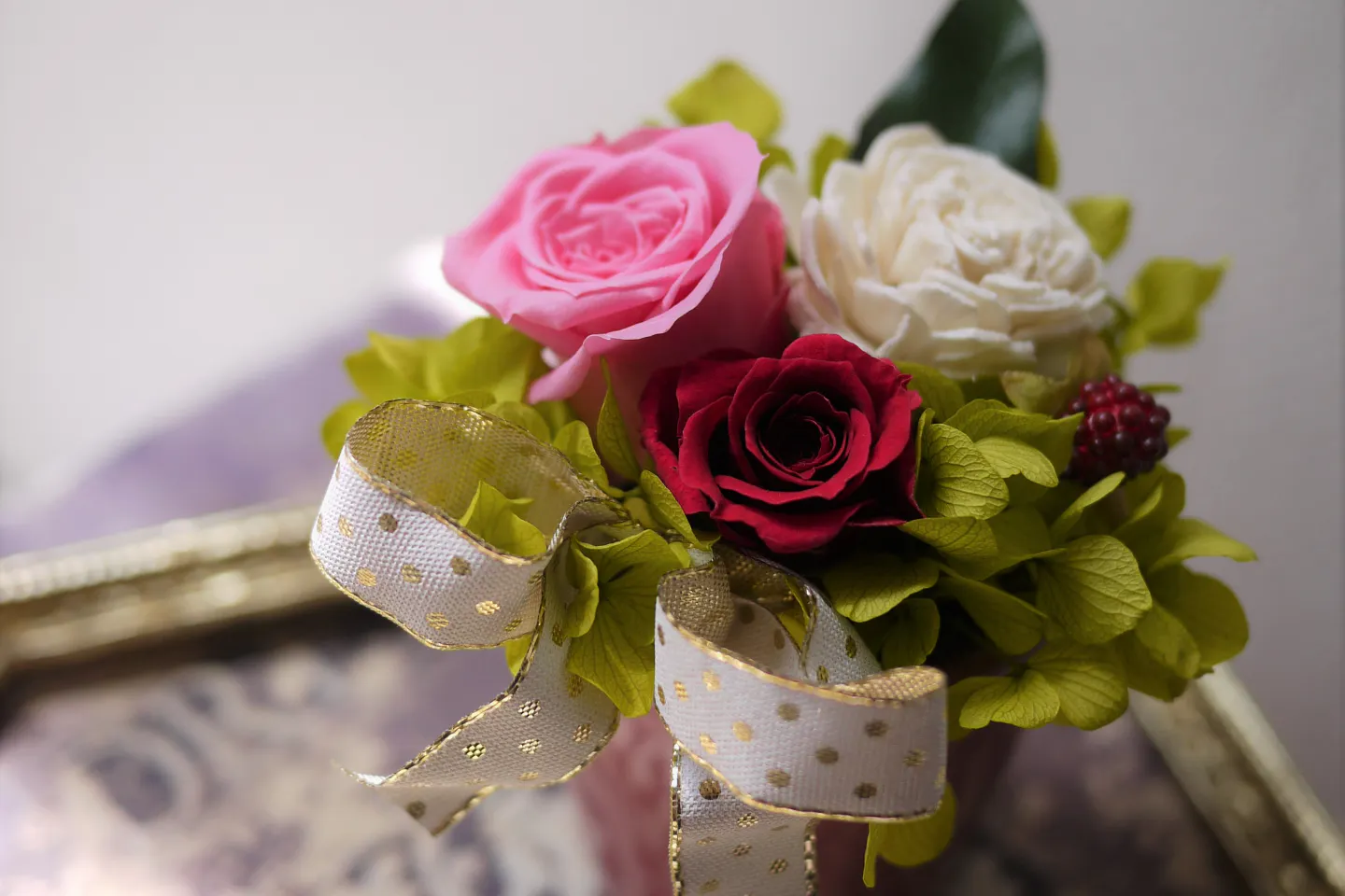 名古屋 フラワーアレンジメント 手のひらサイズのかわいいアレンジ プリザーブドフラワー体験レッスン アソビュー