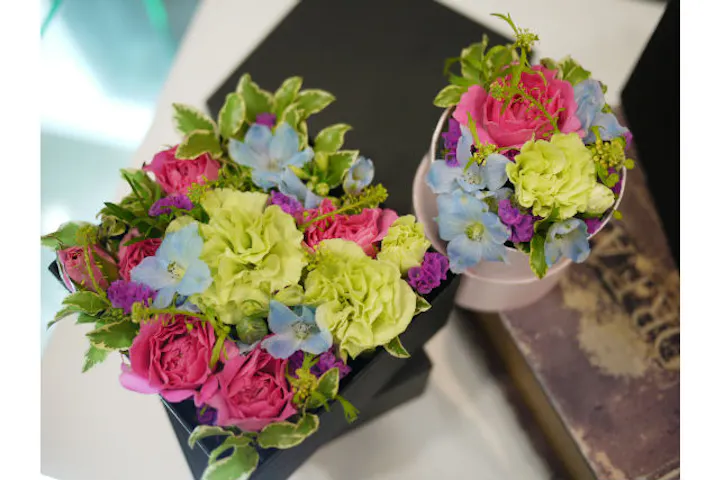 名古屋 フラワーアレンジメント 初心者の方でも大丈夫 ボックスフラワーアレンジ体験 アソビュー