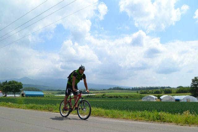【北海道・富良野市・サイクリング】富良野の自然を満喫！カントリーサイクリング（貸切）