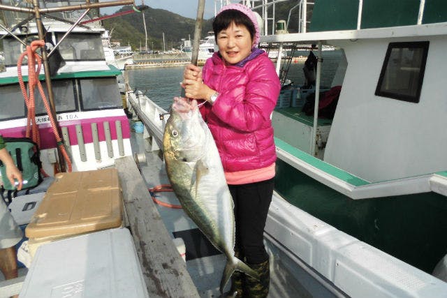 伊豆諸島 小笠原諸島にある釣りスポット一覧 釣具レンタルやツアー予約は アソビュー