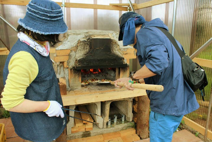 宮城 料理体験 オリジナルのトッピングが楽しい 本格石窯焼きピザを作ろう アソビュー