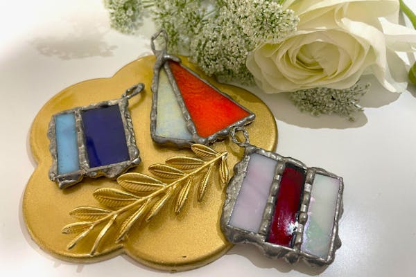 東京・世田谷・ガラス細工手作り体験】思わぬ色合いに感動！ステンド