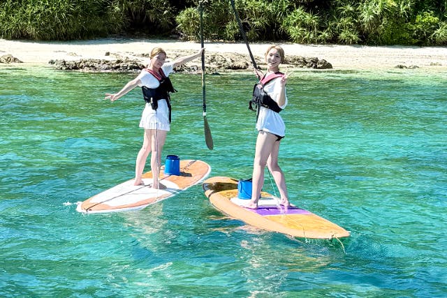【奄美大島・SUP】珊瑚きらめくウミガメの海へ！初心者スタンドアップパドル体験