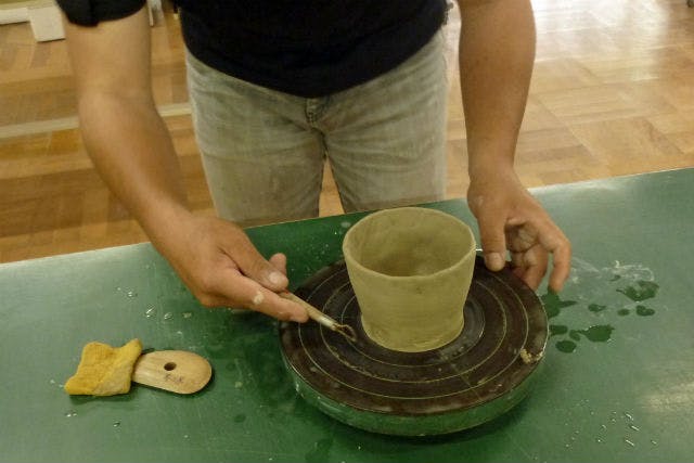 【島根・松江市・陶芸体験】手びねりの陶芸体験！2つの器を作れます（コップ・お皿など）