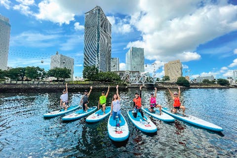 【神奈川・横浜・SUP】よくばりさんにぴったり！みなとみらいSUPヨガFIT＆クルーズ