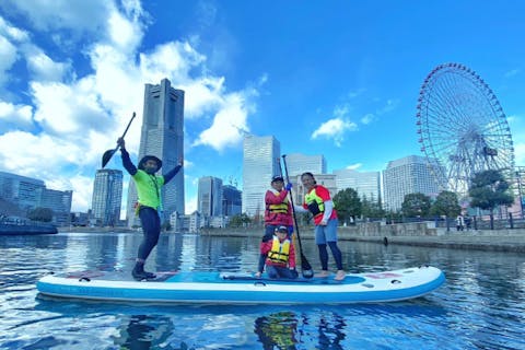【神奈川・横浜・SUP】BIG SUPでみなとみらいを大冒険！！（最大6名）＜神奈川・横浜＞