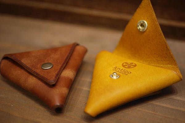 愛知・名古屋・レザークラフト】 好きな革でつくる、自分だけの三角
