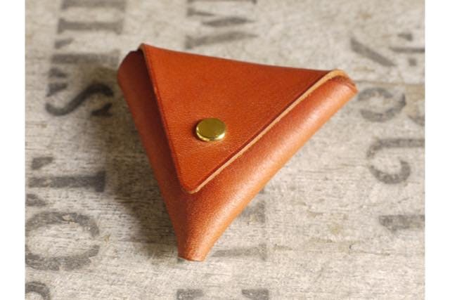 愛知・名古屋・レザークラフト】 好きな革でつくる、自分だけの三角