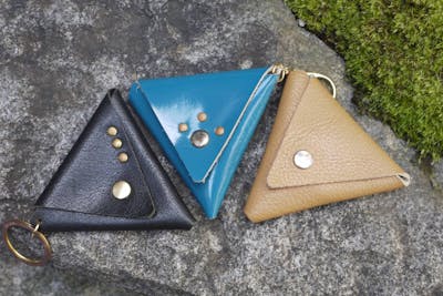 愛知・名古屋・レザークラフト】 好きな革でつくる、自分だけの三角