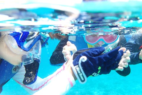 【沖縄・西表島】島人船長と行く！秘境☆奥西表・船浮＆網取一日シュノーケルツアー