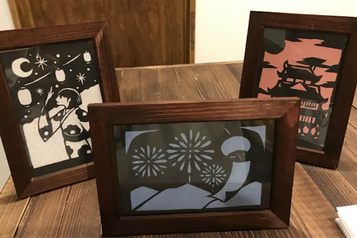 22新入荷 義基憲人 作 切り絵 額入り 花もち 絵画 タペストリ