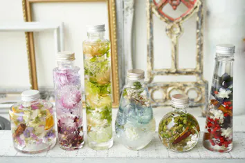 愛知・名古屋・ハーバリウム】植物をビンに閉じ込めて。ハーバリウム