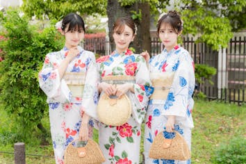 手縫 紅型調あざみの柄の浴衣と帯のセット 花火大会夏祭り盆踊り