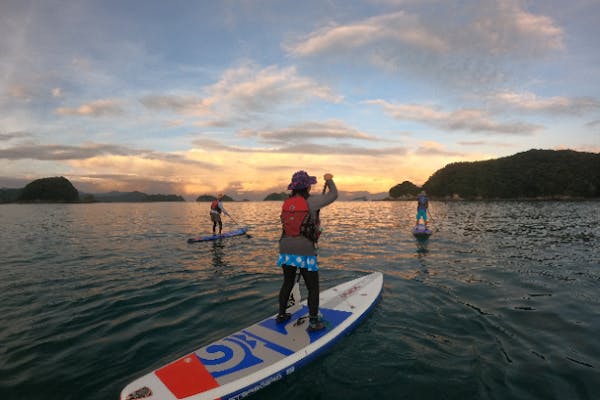 三重・紀北町・サンセットSUPツアー】夕日の中で海上散歩を楽しもう