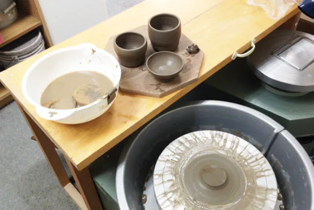 新宿 湯のみやお茶碗を作れる 電動ろくろ体験 1個 2時間 アソビュー