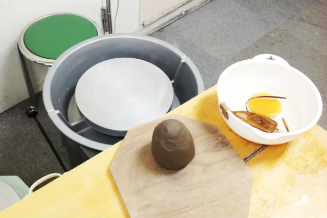新宿 湯のみやお茶碗を作れる 電動ろくろ体験 1個 2時間 アソビュー