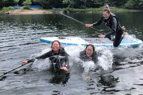 【群馬・みなかみ】ツアー写真プレゼント！湖で夕陽を見よう！イブニングSUP