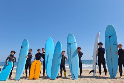 【千葉・宿泊付きサーフィン】＜サーフィンの後もゆったり過ごせる1泊素泊まりプラン＞初心者の方大歓迎！宿泊プランでゆっくり、着実に上達できる！子供のみの参加もOK／御宿駅近徒歩10分