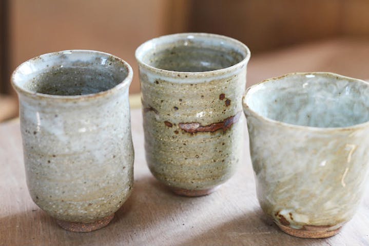 埼玉 熊谷市 陶芸体験 陶芸家が指導します 電動ろくろ体験 お茶碗 湯のみなど 3個作成 1点焼成 アソビュー