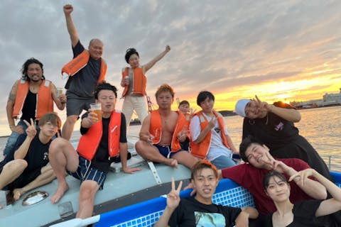 【大阪・天保山・クルージング】暑い夏にもってこい！船上プール付きクルージング