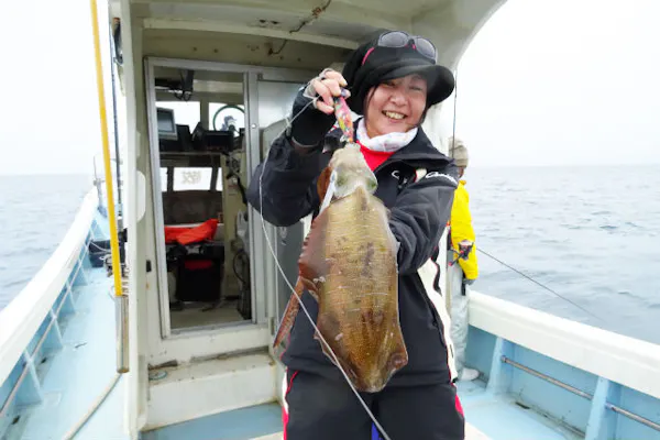 大分 海釣り体験 エギング イカ釣り 8時間 アソビュー