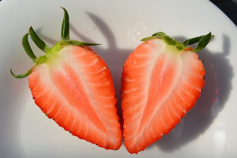 【長野・軽井沢】30分・食べ放題 1品種のいちご狩りプラン・『全国いちご選手権』で入賞した特別ないちごも！＜軽井沢駅から車で15分＞練乳おかわり自由！＜スタンダードコース＞