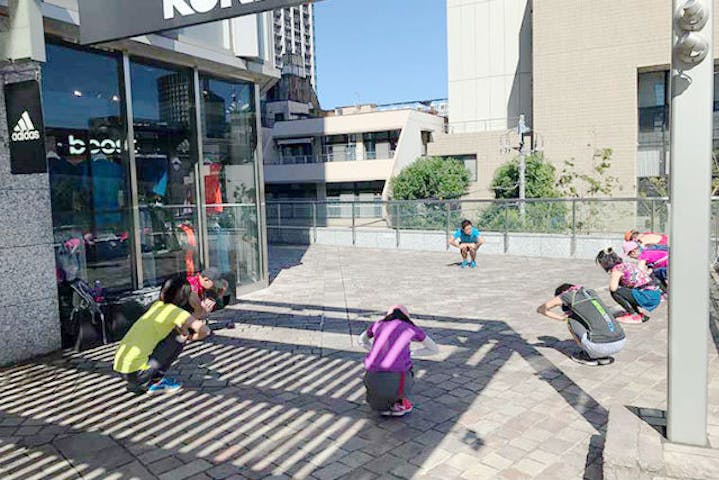 東京 ガイドツアー 都内スイーツ名店を駆けめぐる ランニングガイドツアー アソビュー