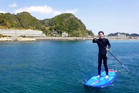 【神奈川・逗子・SUP】経験者向け！ビーチへ徒歩30秒！必ずレベルアップ！経験者向けSUPスクール（初来店割引キャンペーン）