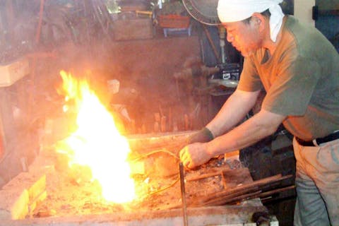 【熊本・阿蘇・手作り雑貨】鉄を炉で焼く！手作り雑貨（鉄のフック1～2個）