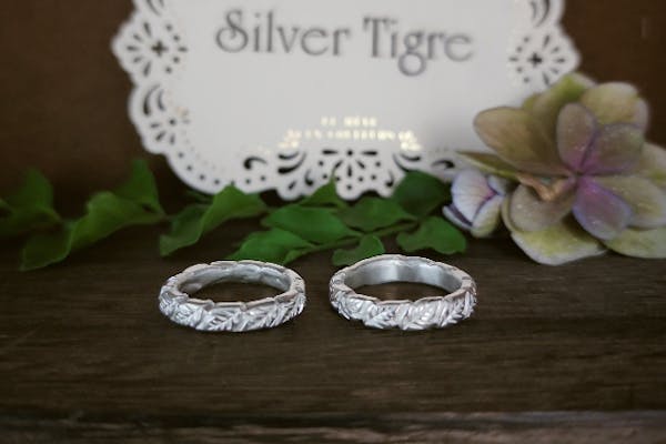 オパールの手作りシルバーリング 18～20号】天然を超えた美しすぎる合成ウォーターオパール・シルバー