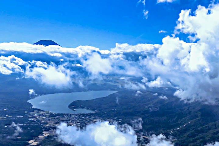 東京発 ヘリコプター遊覧 富士山までひとっ飛び 富士山プレミアムクルーズ アソビュー