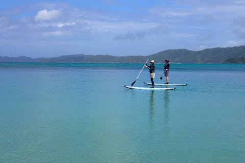 【奄美大島・SUP】透き通った海をツーリング！SUP体験プラン