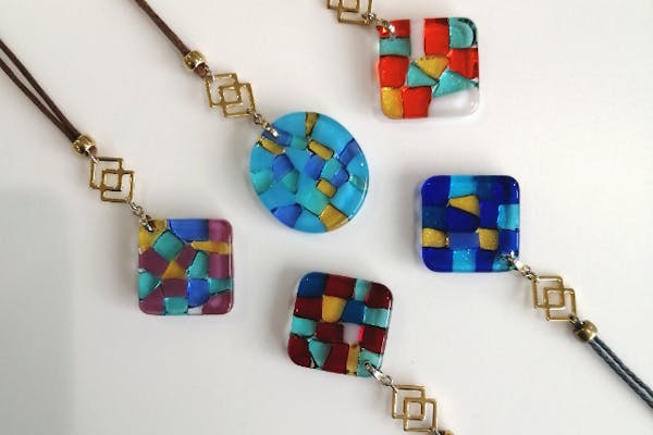 ネックレス ガラス細工 ハンドメイド 楽天市場】ガラス ネックレス ムンク L アクセサリー ジュエリー