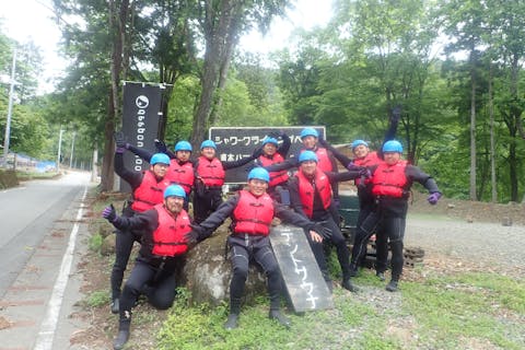 【山梨・大月・シャワークライミング】清流を満喫！開放感抜群のシャワークライミング（下流コース）