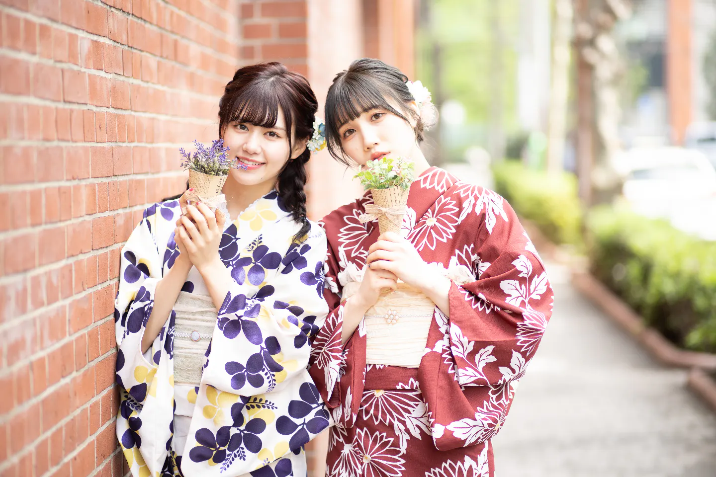 東京 新宿 浴衣レンタル 新宿御苑に一番近い 新宿駅からも徒歩3分 ヘアセット付き 花火大会や夏祭りにも 浴衣一式レンタル 着付けプラン アソビュー